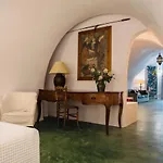Hiraeth Santorini