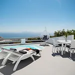 Anthemis Suites