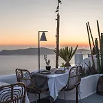 Cocoon Suites (Adults Only)