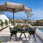 Palm Island Suites