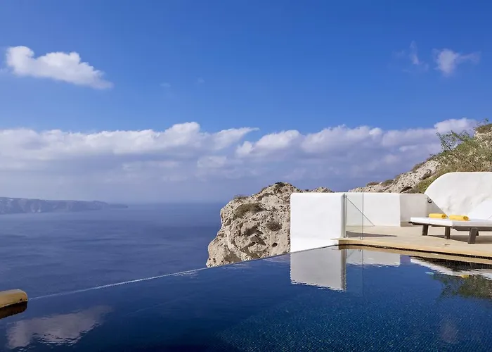 Azzurro Suites