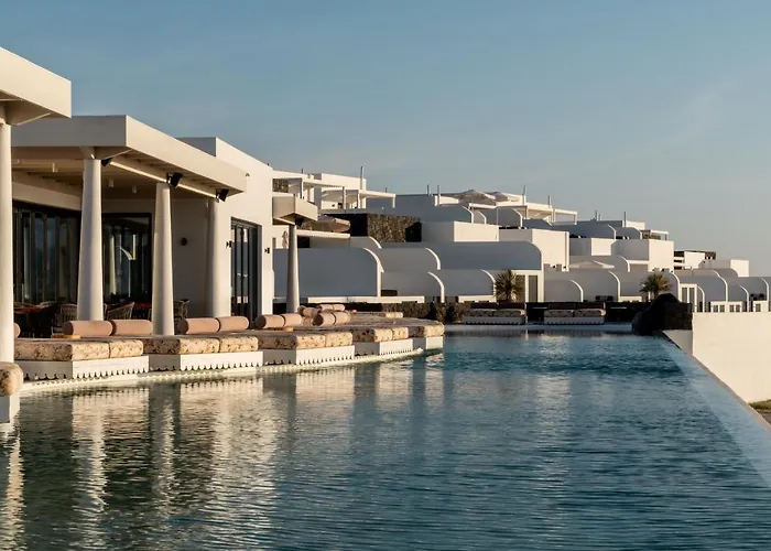 Cresanto Luxury Suites