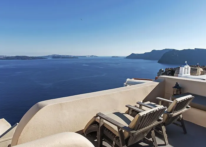 Lucky Homes - Oia