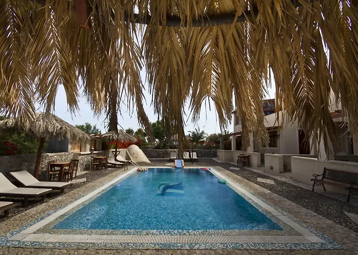Birds Villa Apartments - Including Car Rental