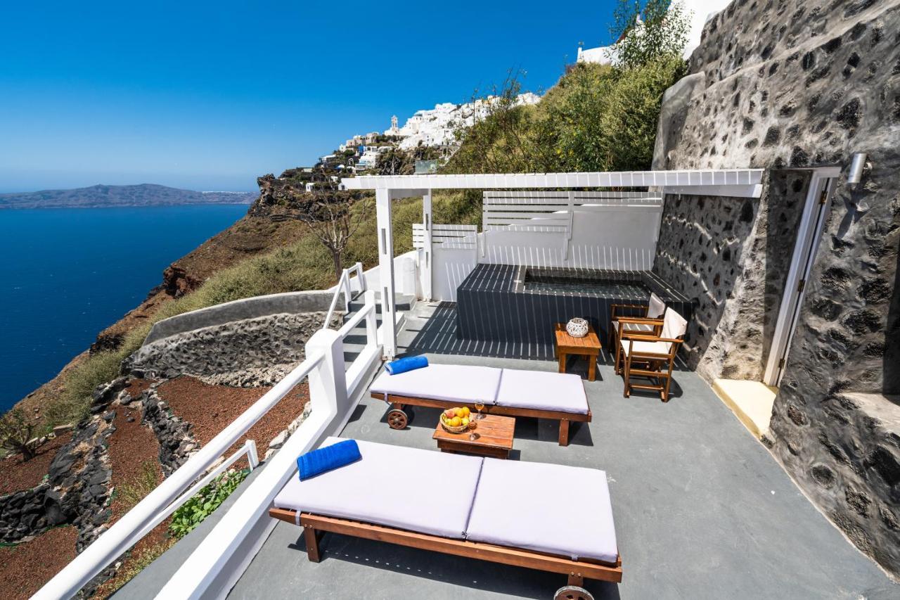 Villa Iatis View Collection *