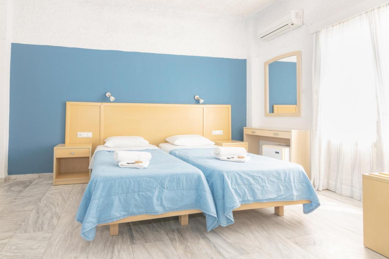 Carlos 3* Akrotiri (Santorini)