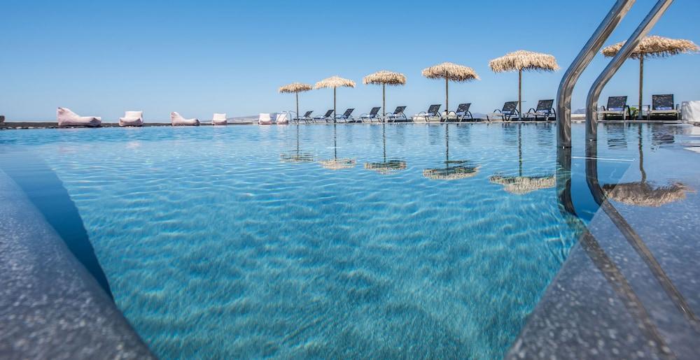Serenita Luxury Hotel Akrotiri (Santorini)