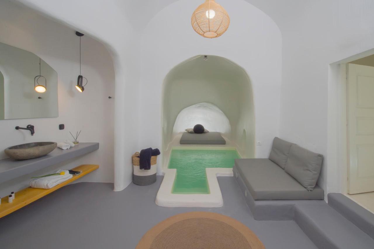 Nano Hotel