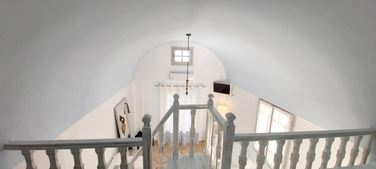Santorini Mesotopos Aparthotel 3*