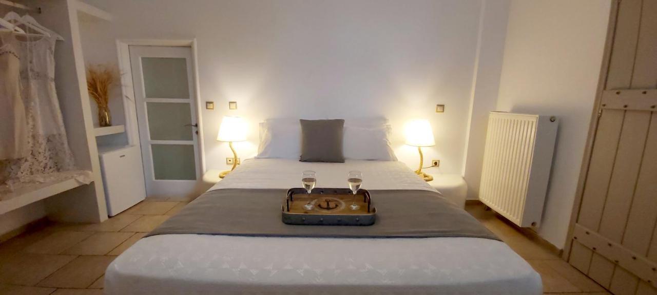 Santorini Mesotopos 3*