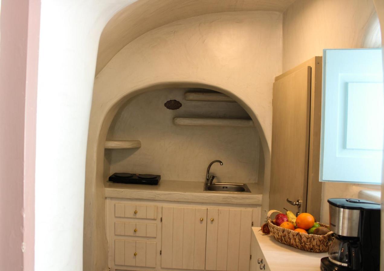 Casa Sigala Cave * Oía