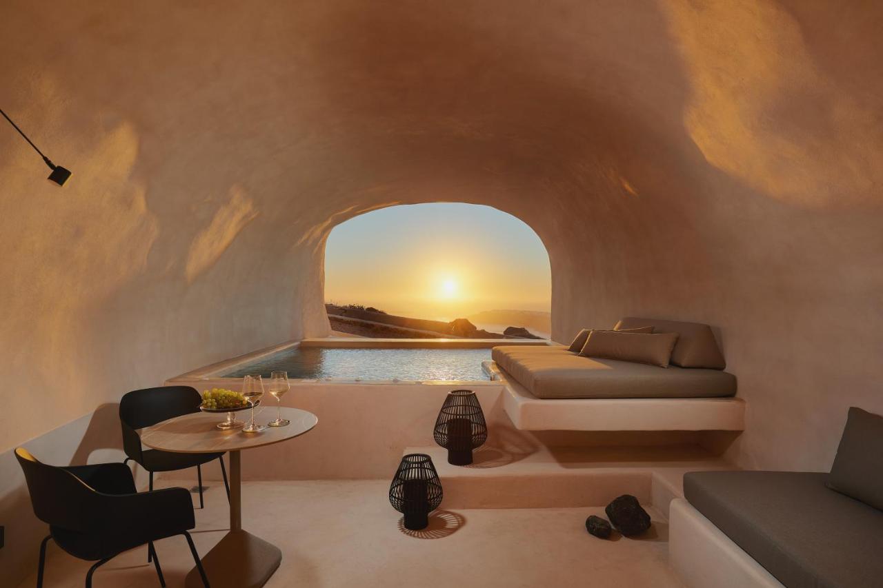 Divine Cave Experience Imerovigli (Santorini)