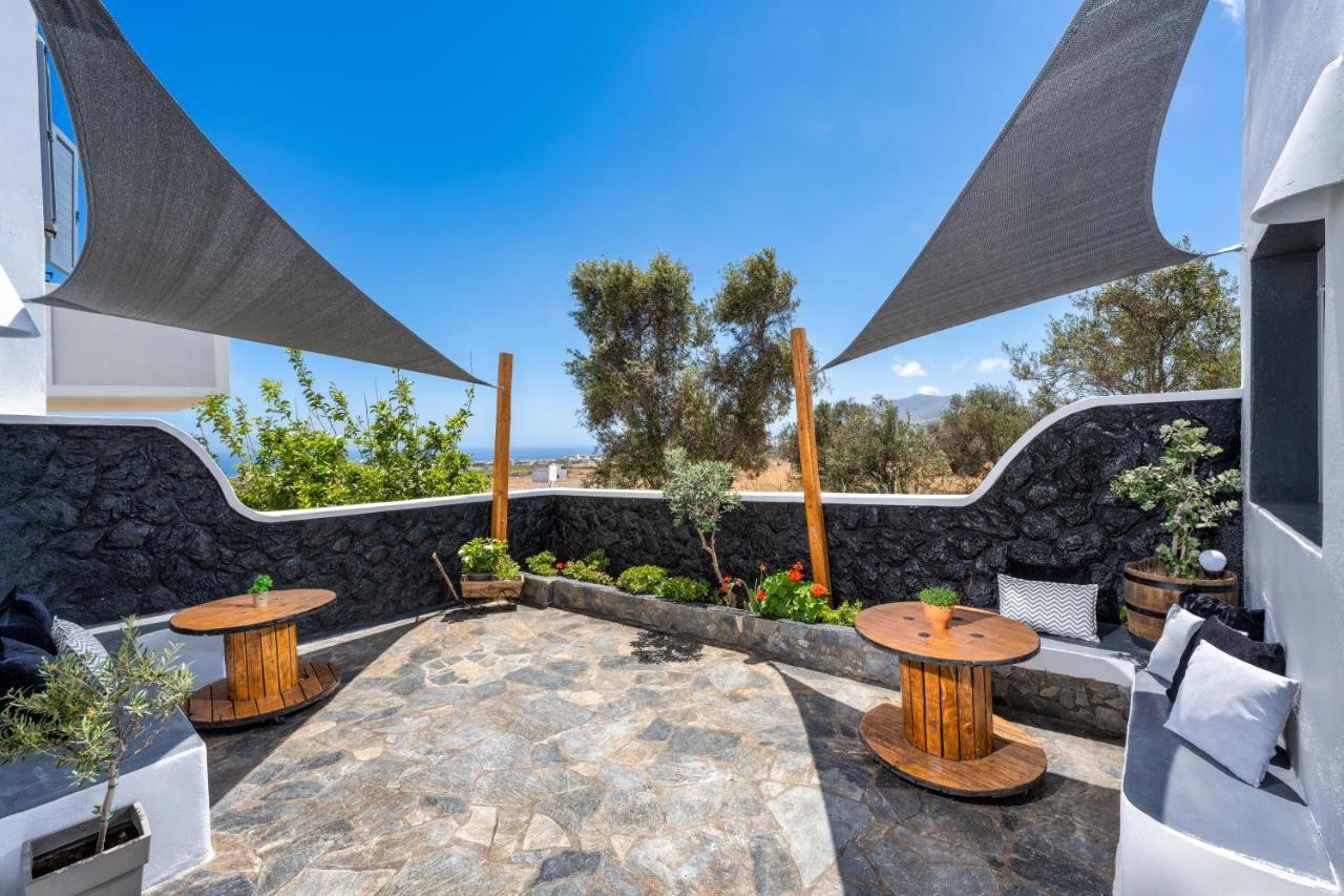 Guest house Plastiras Fira (Santorini)