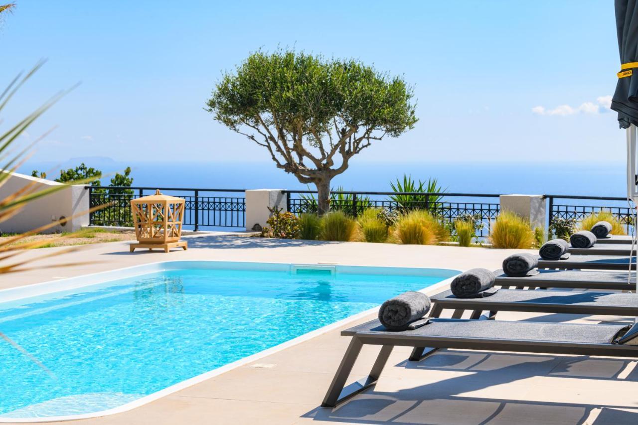 Grand Santorini *