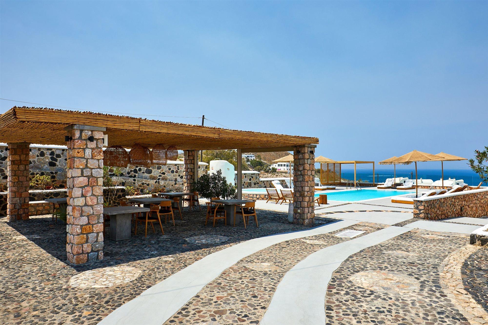 Symmetry Hotel 4*