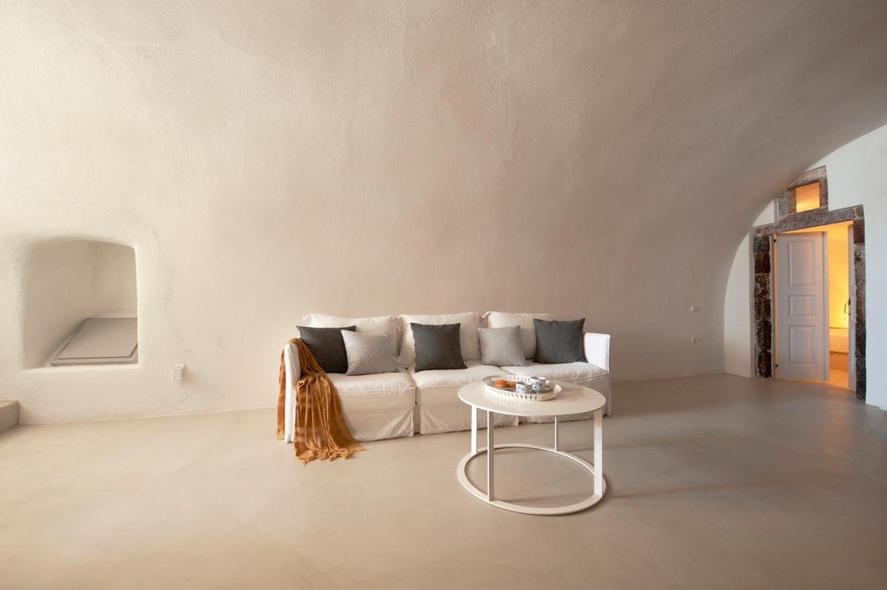 Ikia Kriton * Imerovigli (Santorini)