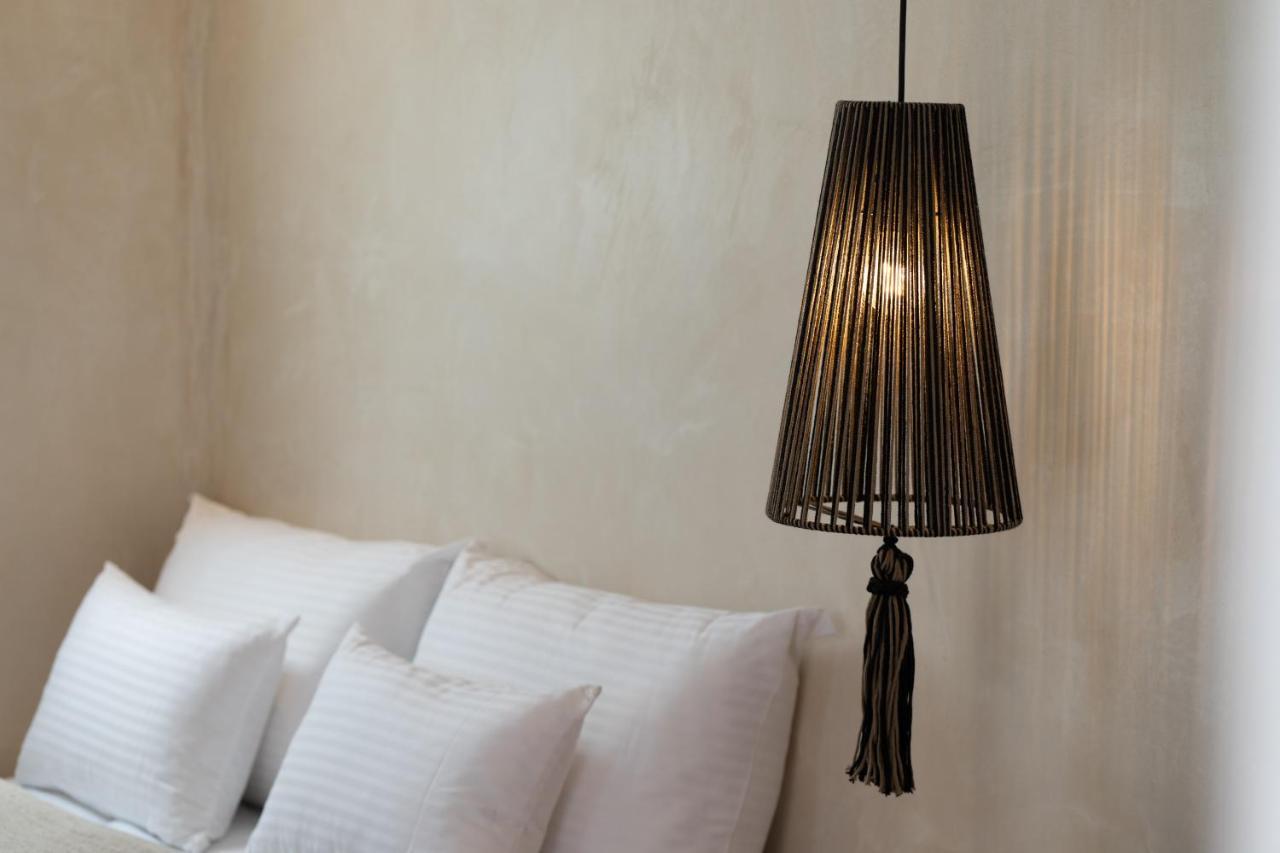 Areos Luxury