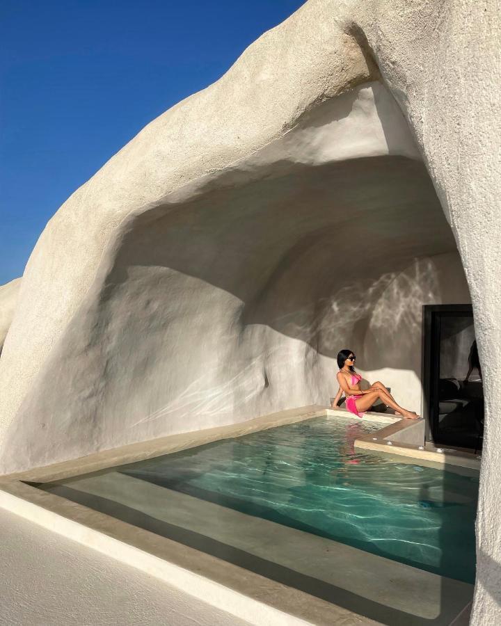 Divine Cave Experience Hotel