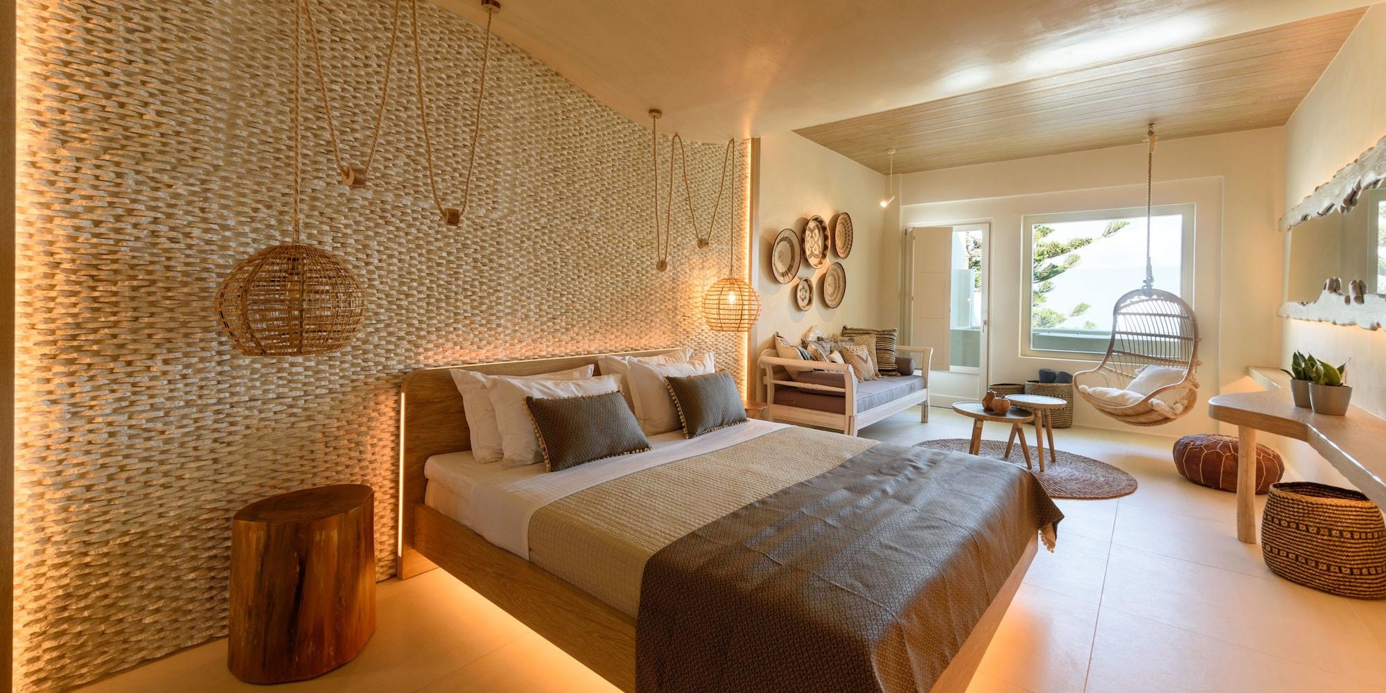 Bed & Breakfast Divelia East 3*