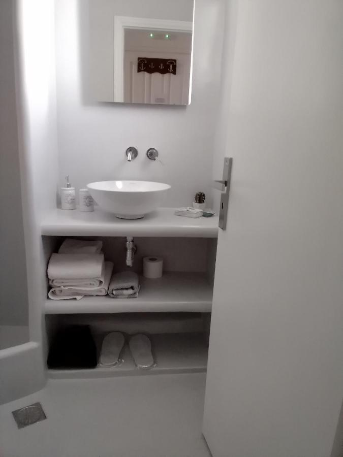Apartment Irineos *