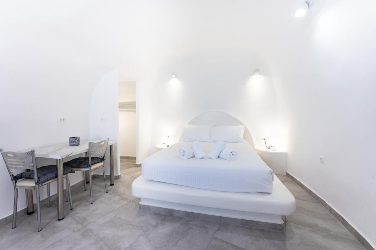 Nomikos Mansion Apartment