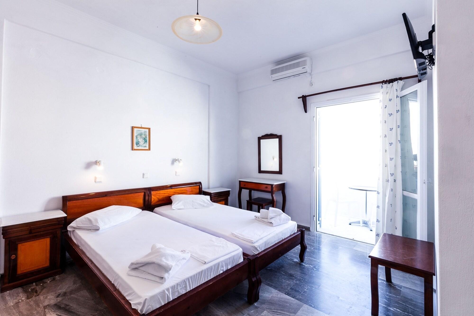 Selini ηotel (adults Only) Hotel Kamari (Santorini)