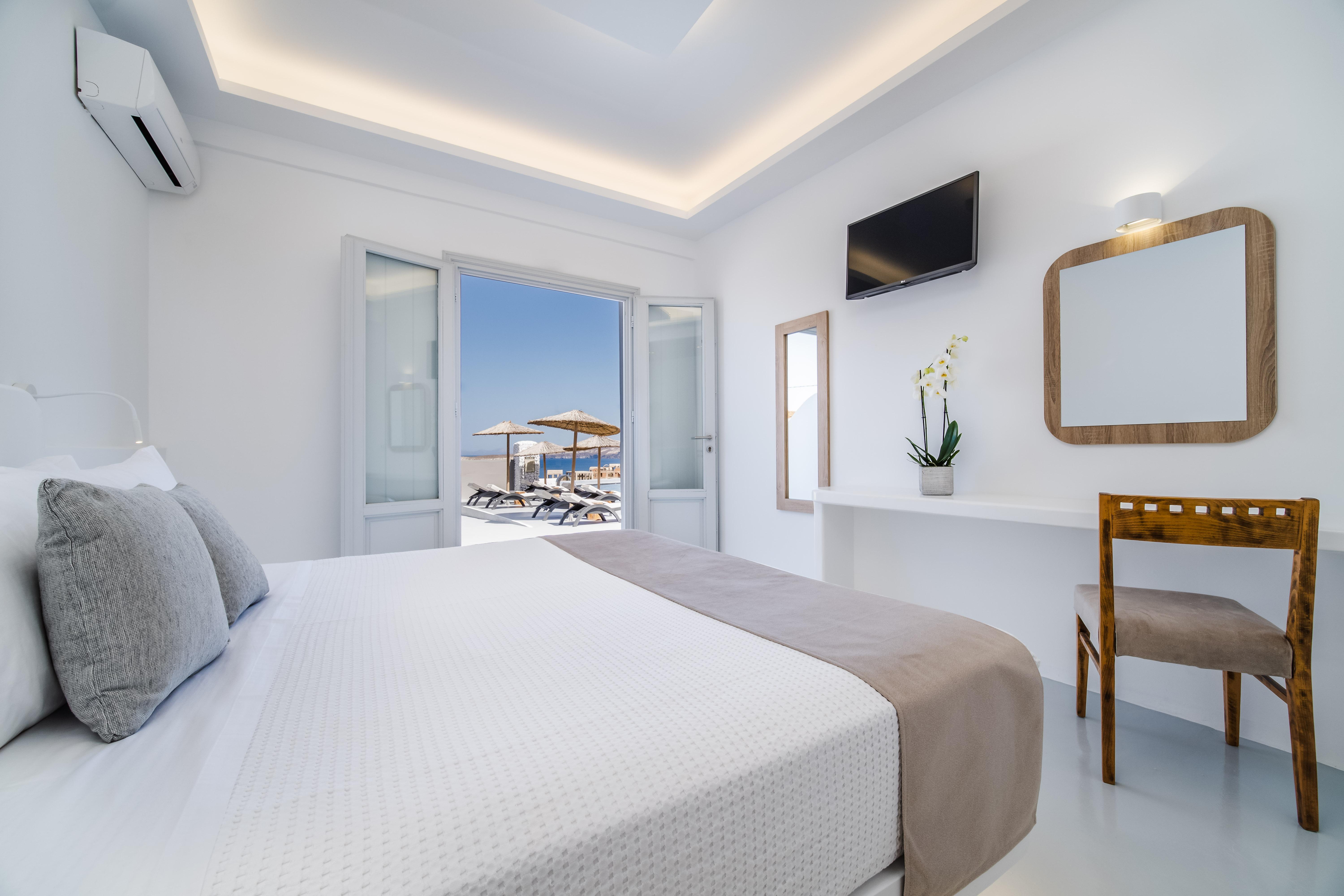 Hotel Serenita Luxury Akrotiri (Santorini)