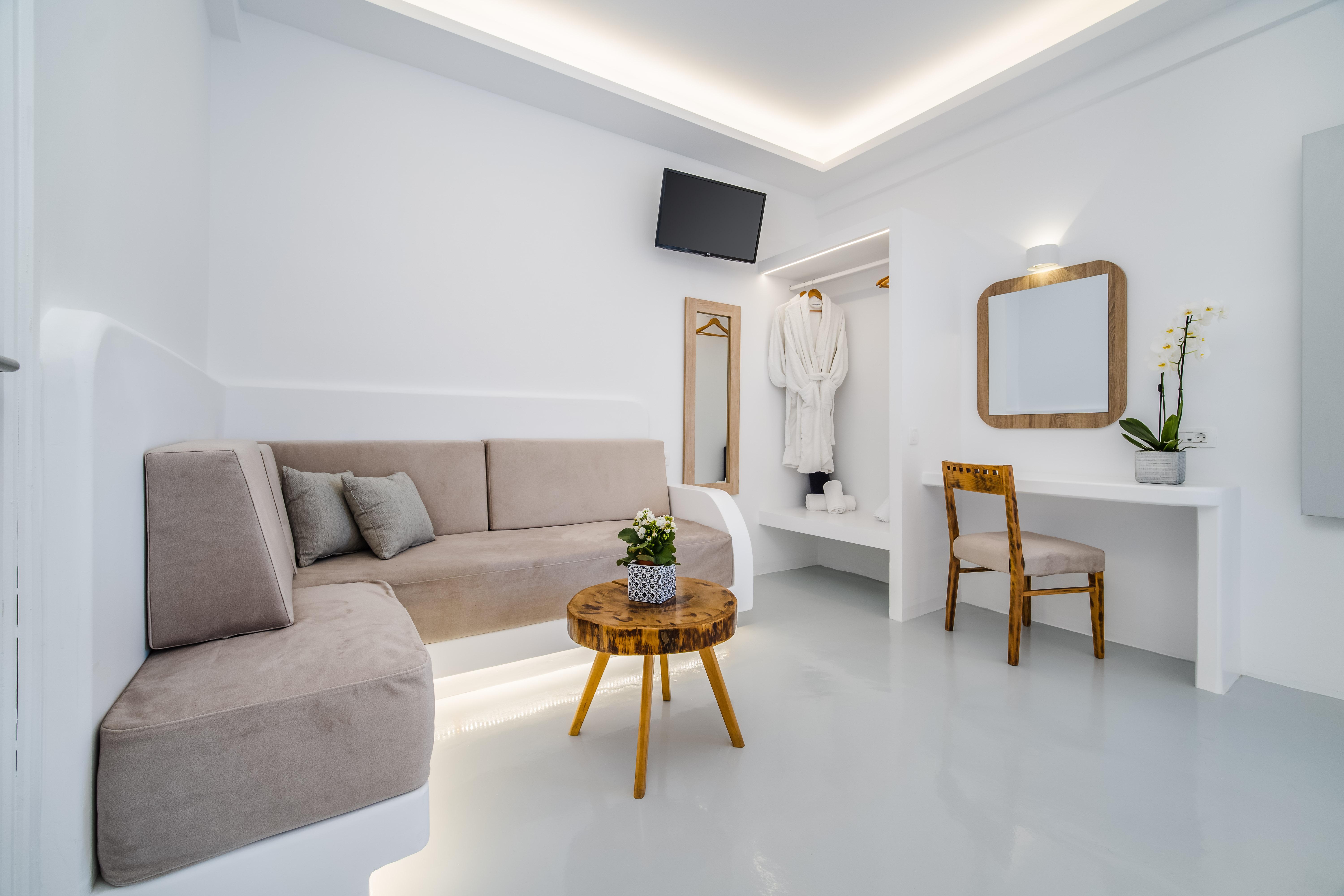 Serenita Luxury Akrotiri (Santorini)