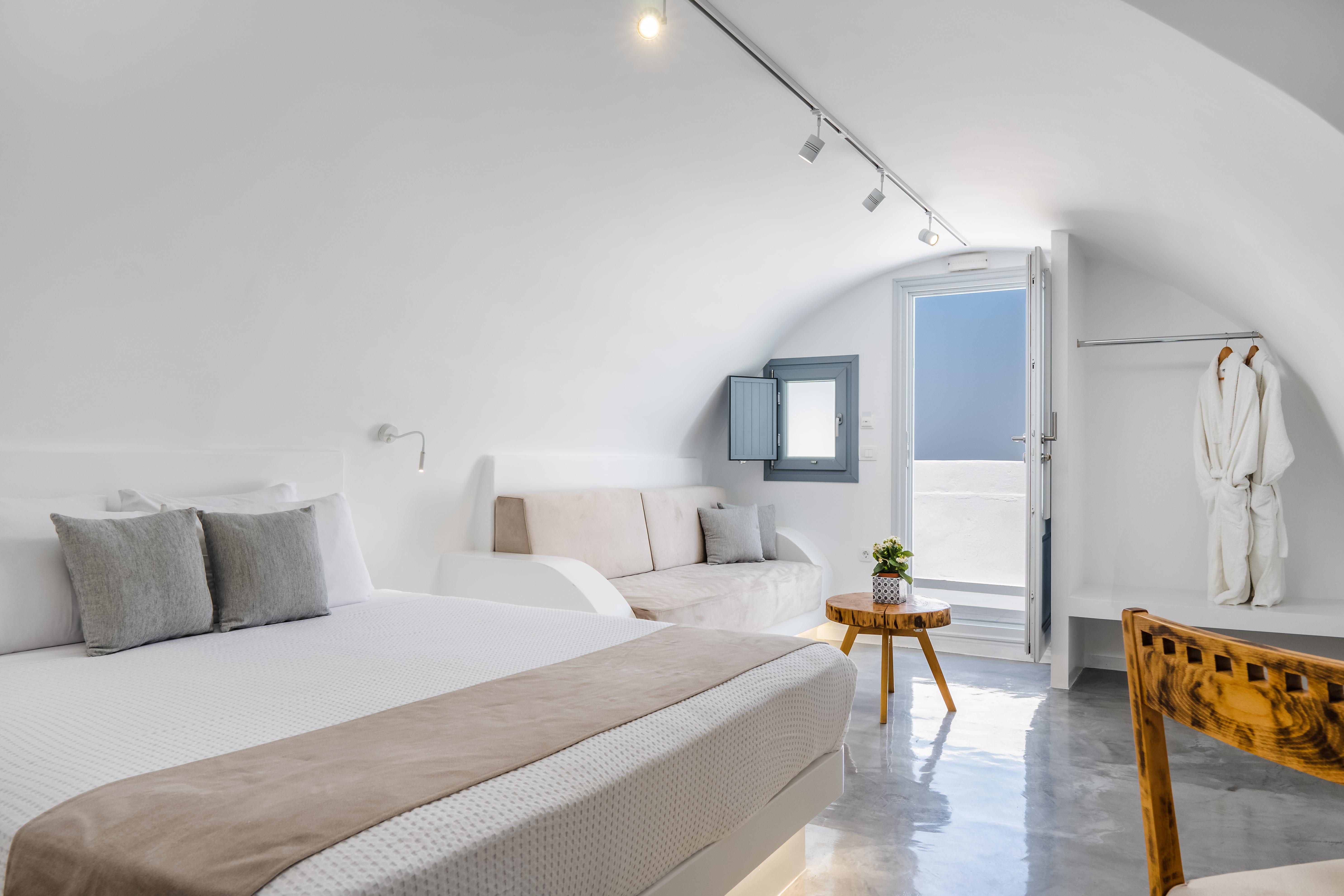 Serenita Luxury 4* Akrotiri (Santorini)
