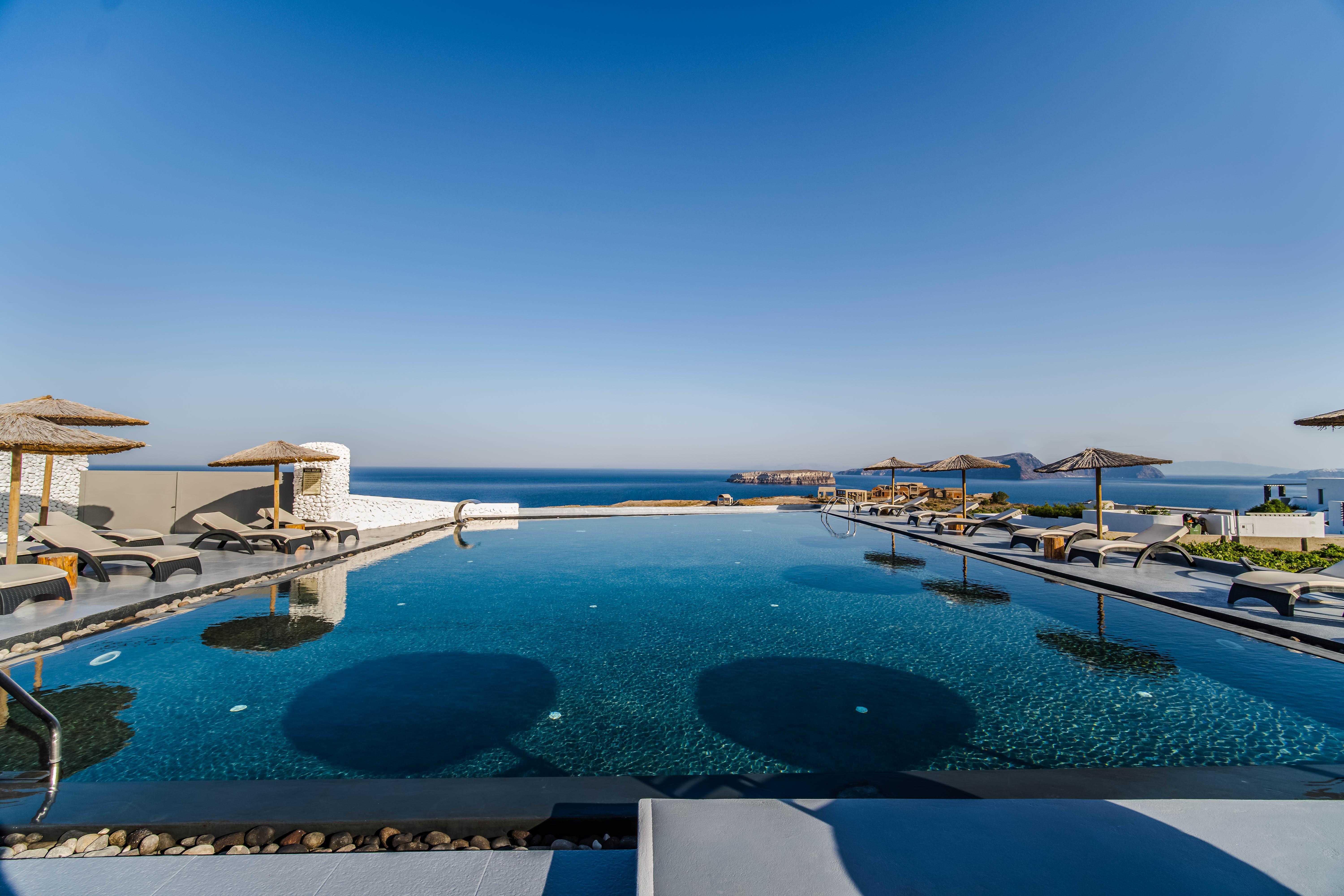Serenita Luxury Hotel Akrotiri (Santorini)