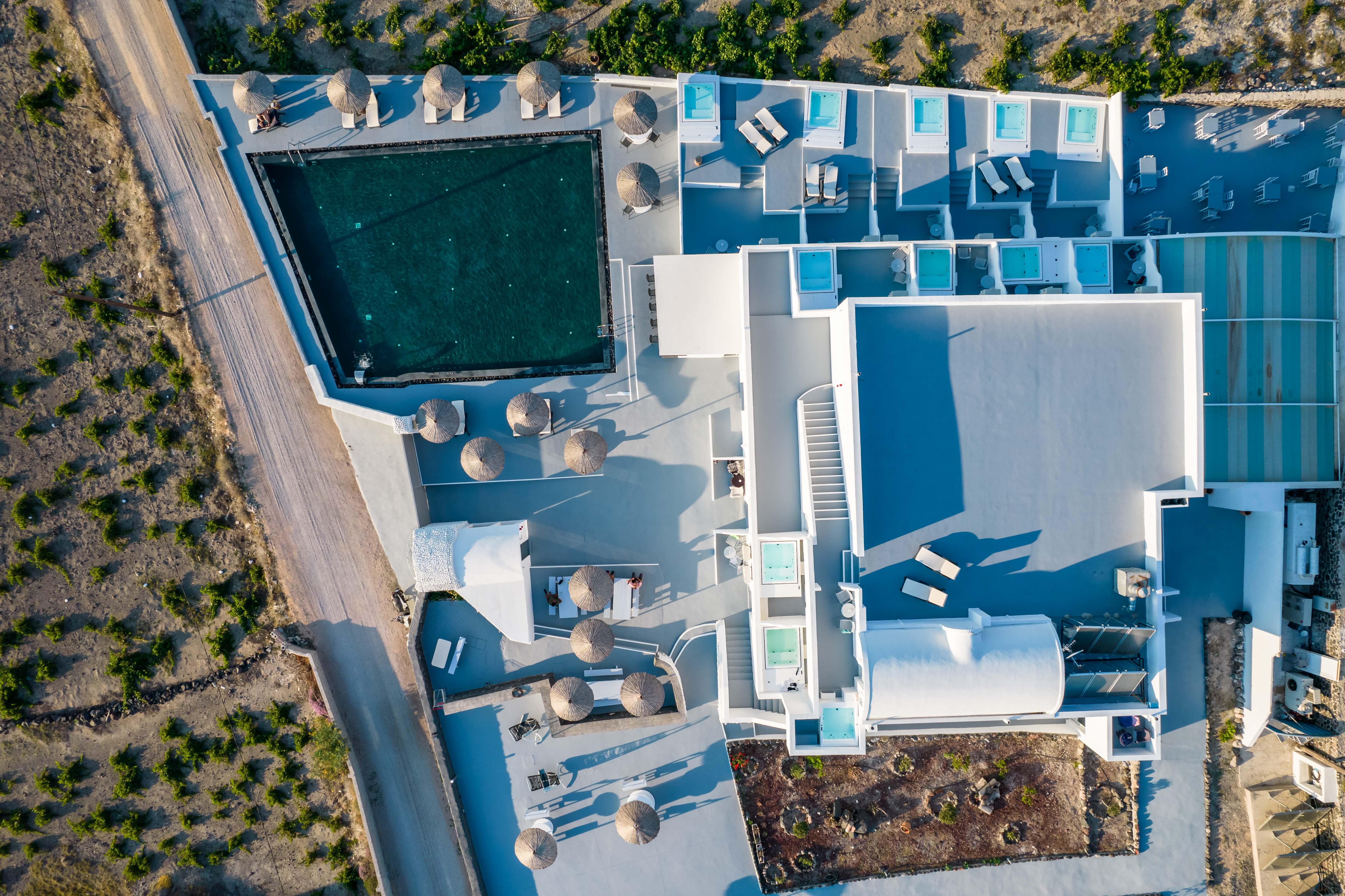 Serenita Luxury Hotel Akrotiri (Santorini)