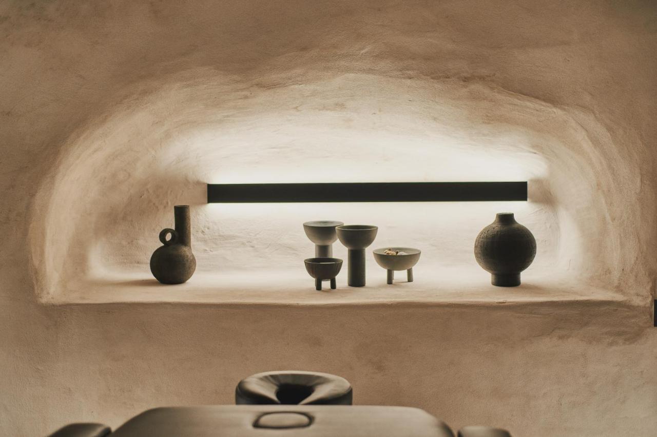 Hotel Divine Cave Experience
