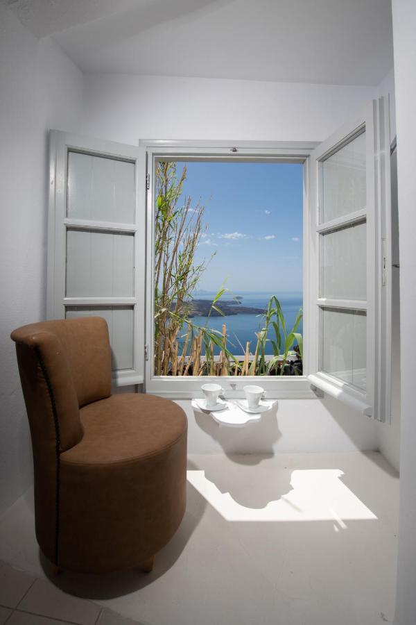 Iatis View Collection Villa Imerovigli (Santorini)