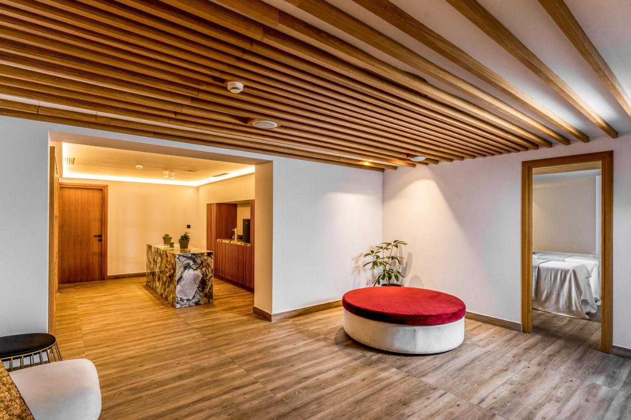 Cresanto Luxury Hotel 5*