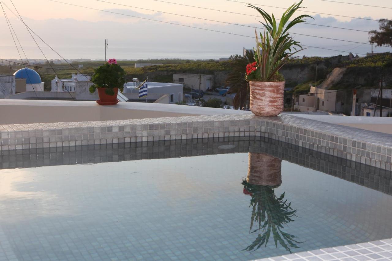 Nomikos Mansion Karterados (Santorini)