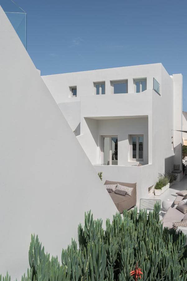 Akra & Imerovigli (Santorini)