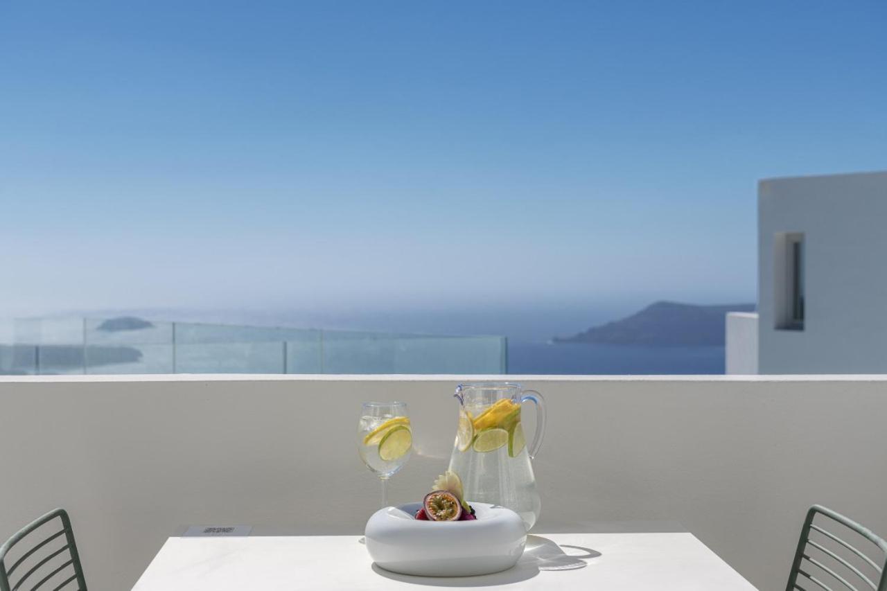 Akra & Hotel