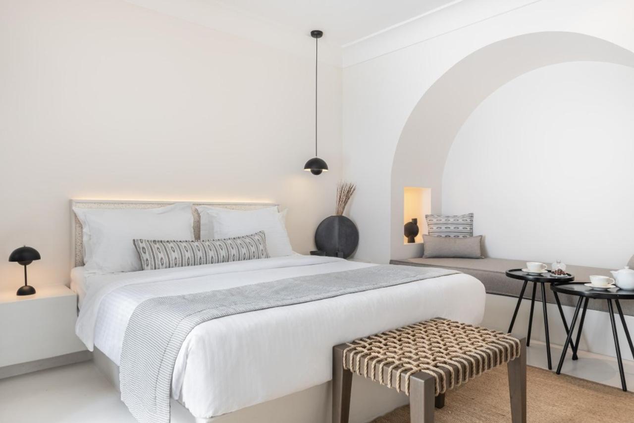 Hotel Akra &