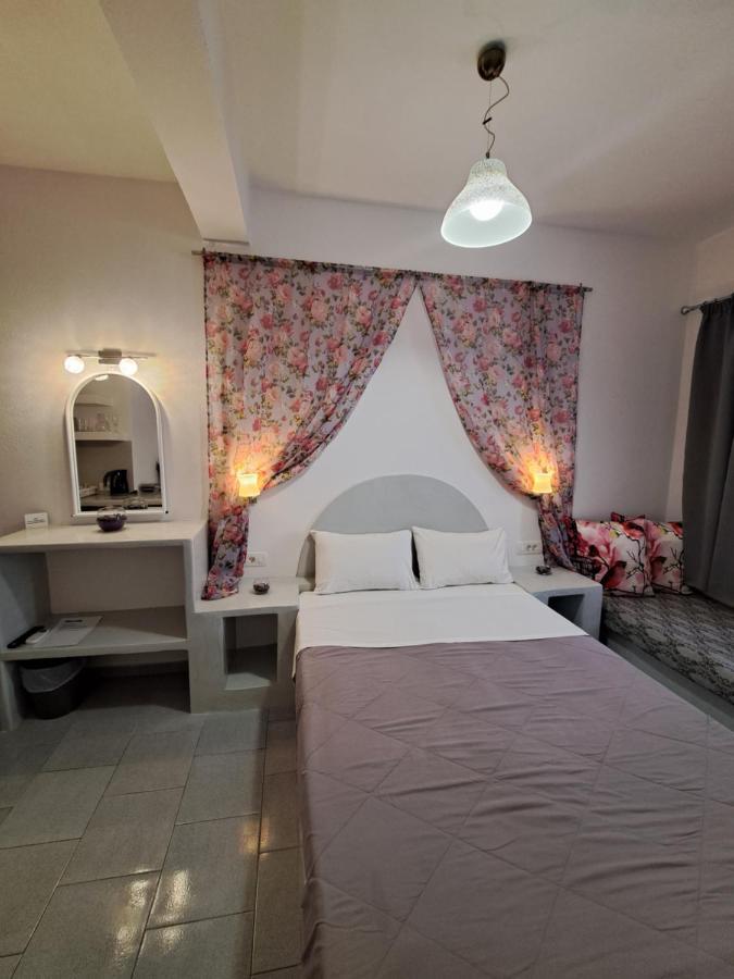 Irineos Apartment *