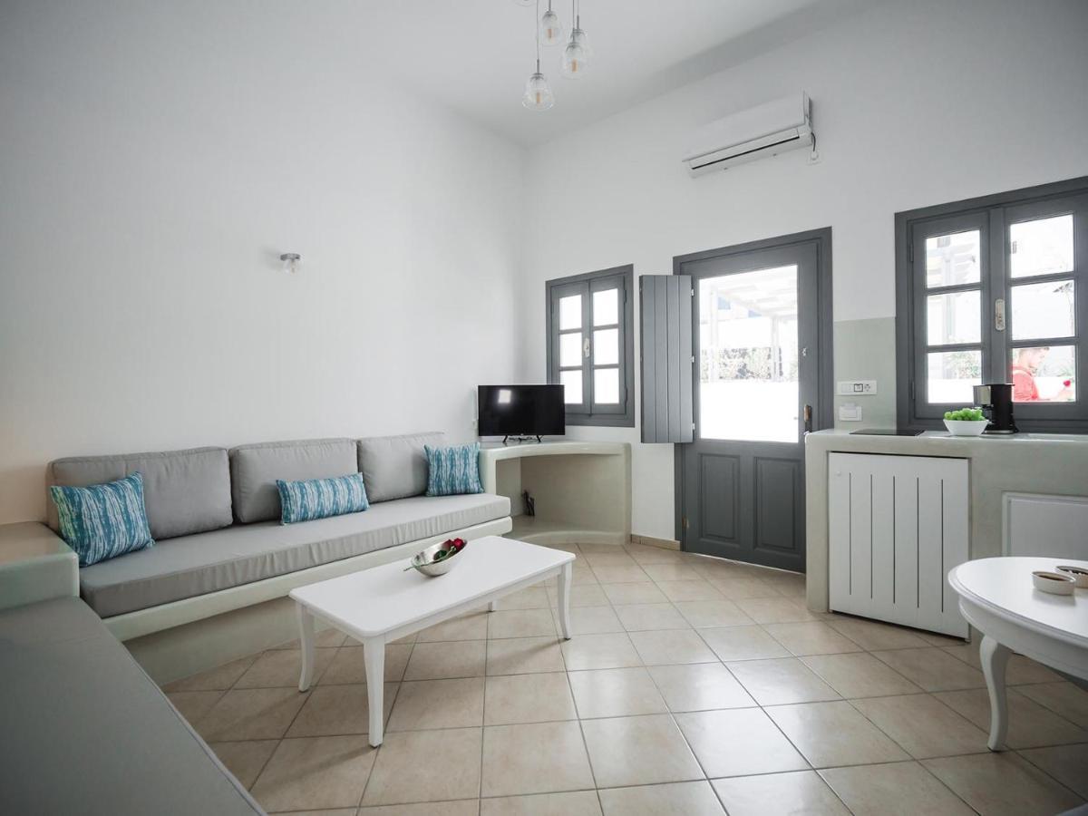 Anthemis Hotel Imerovigli (Santorini)