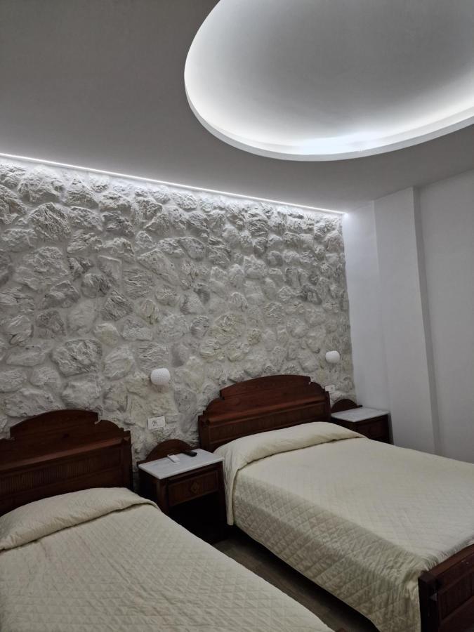 Aparthotel Emmanouela &