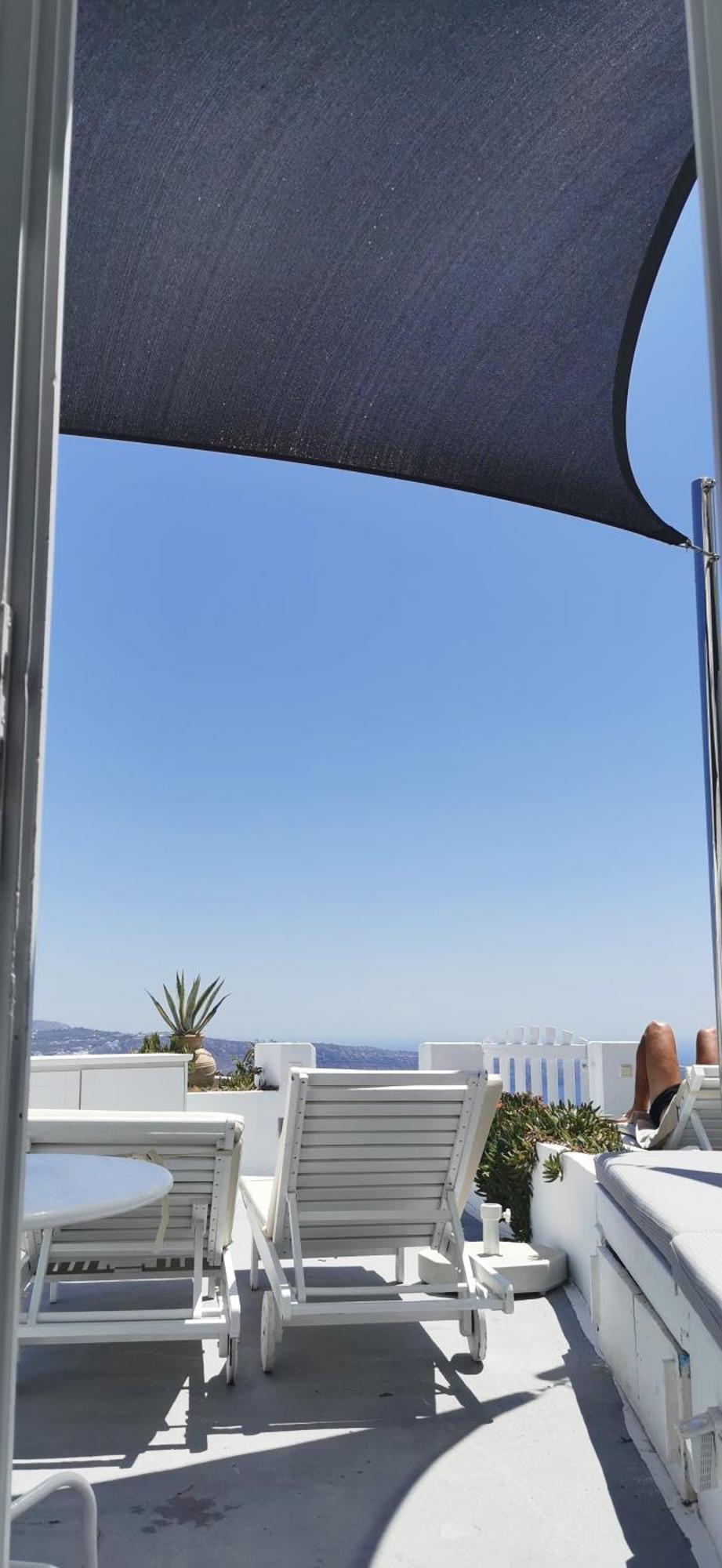 Zenith Blue Traditional Hotel 3*