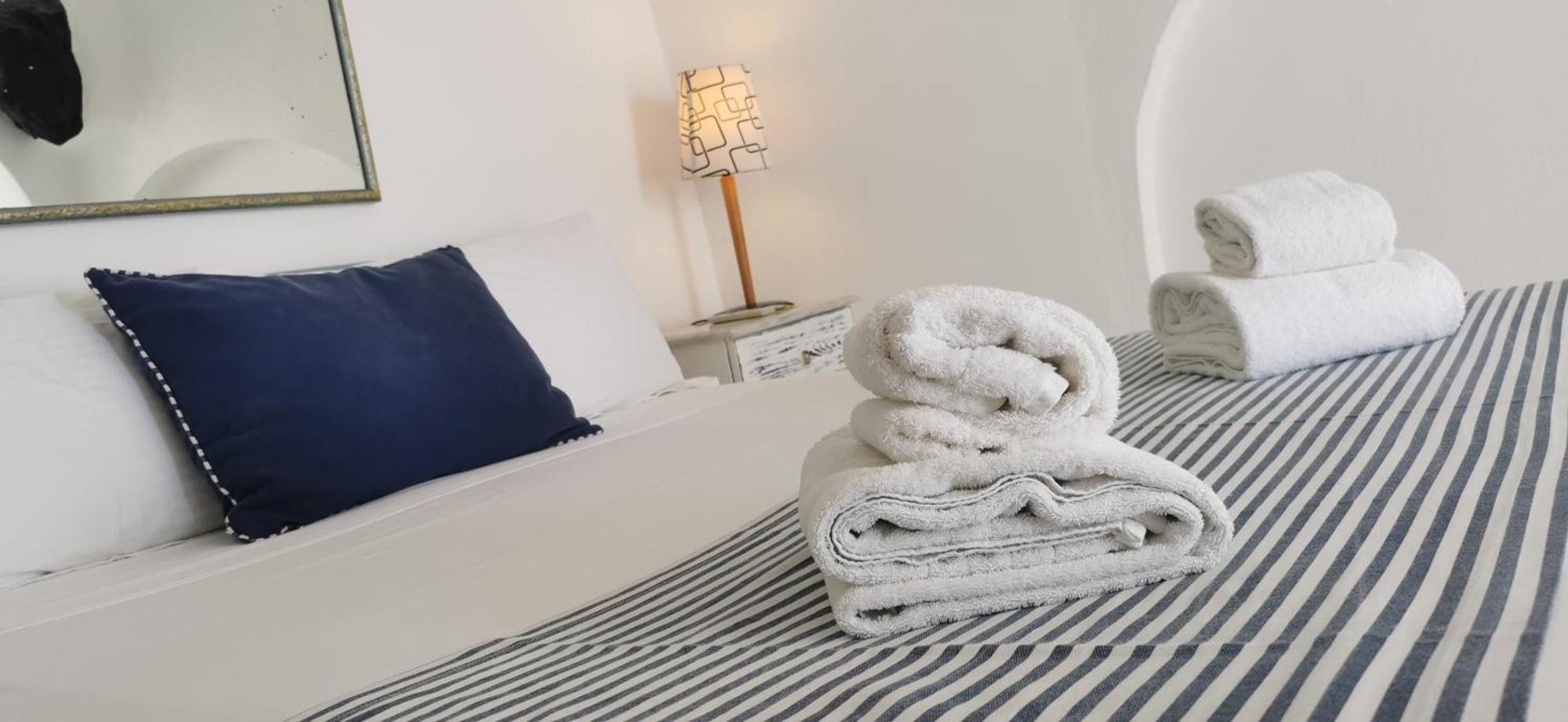Zenith Blue Traditional Hotel