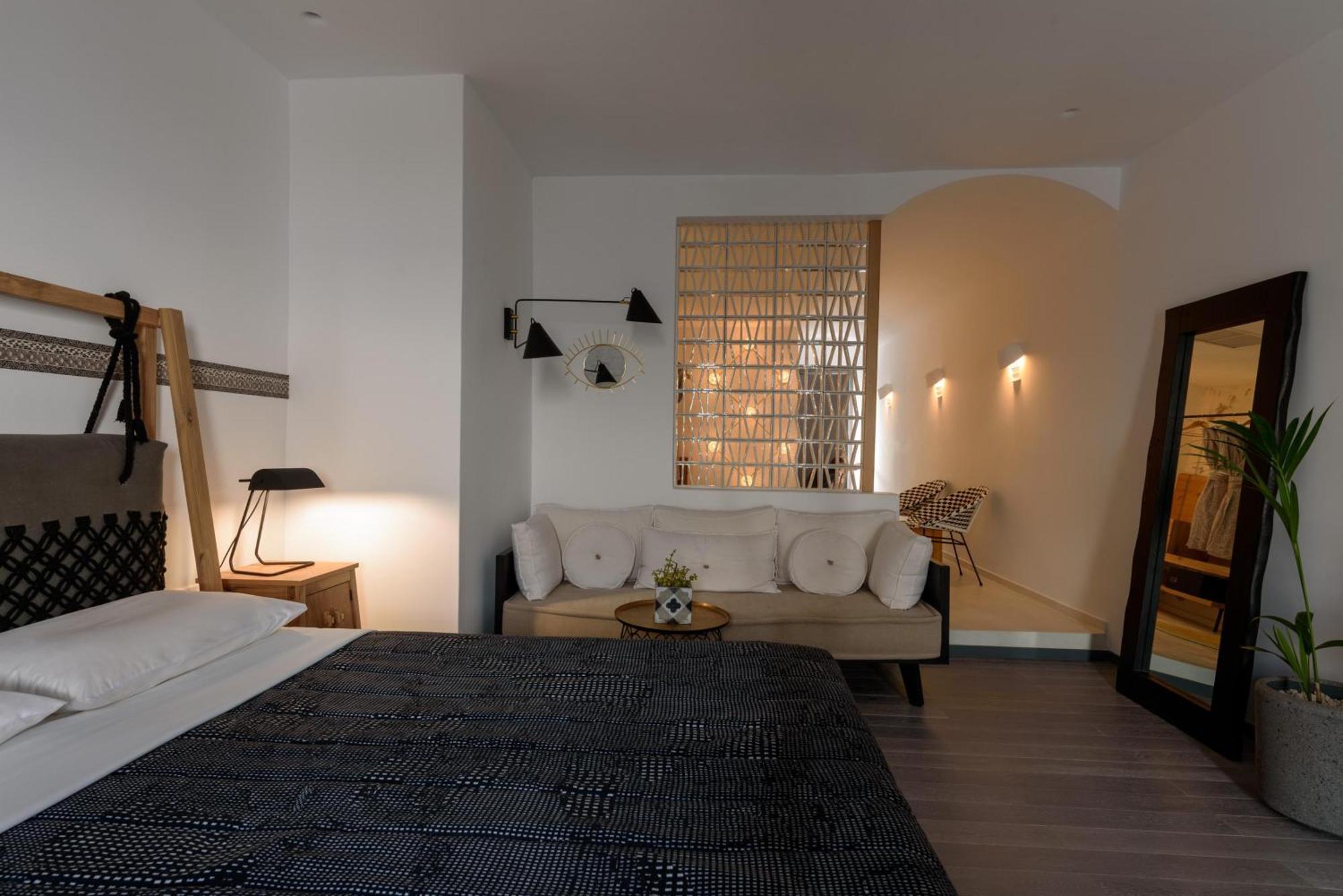 Afroditi Venus 4* Kamari (Santorini)