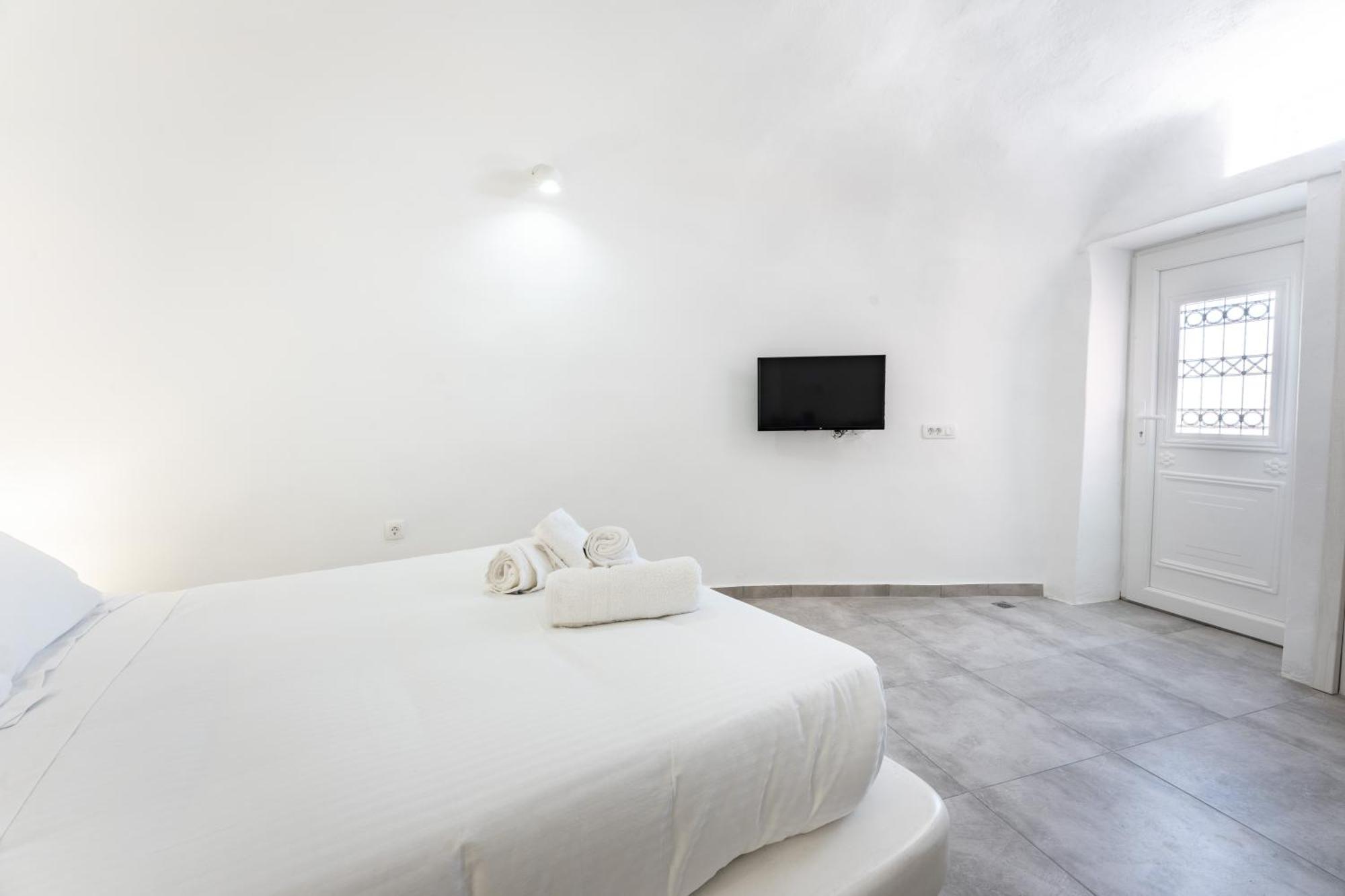 Apartment Nomikos Mansion Karterados (Santorini)