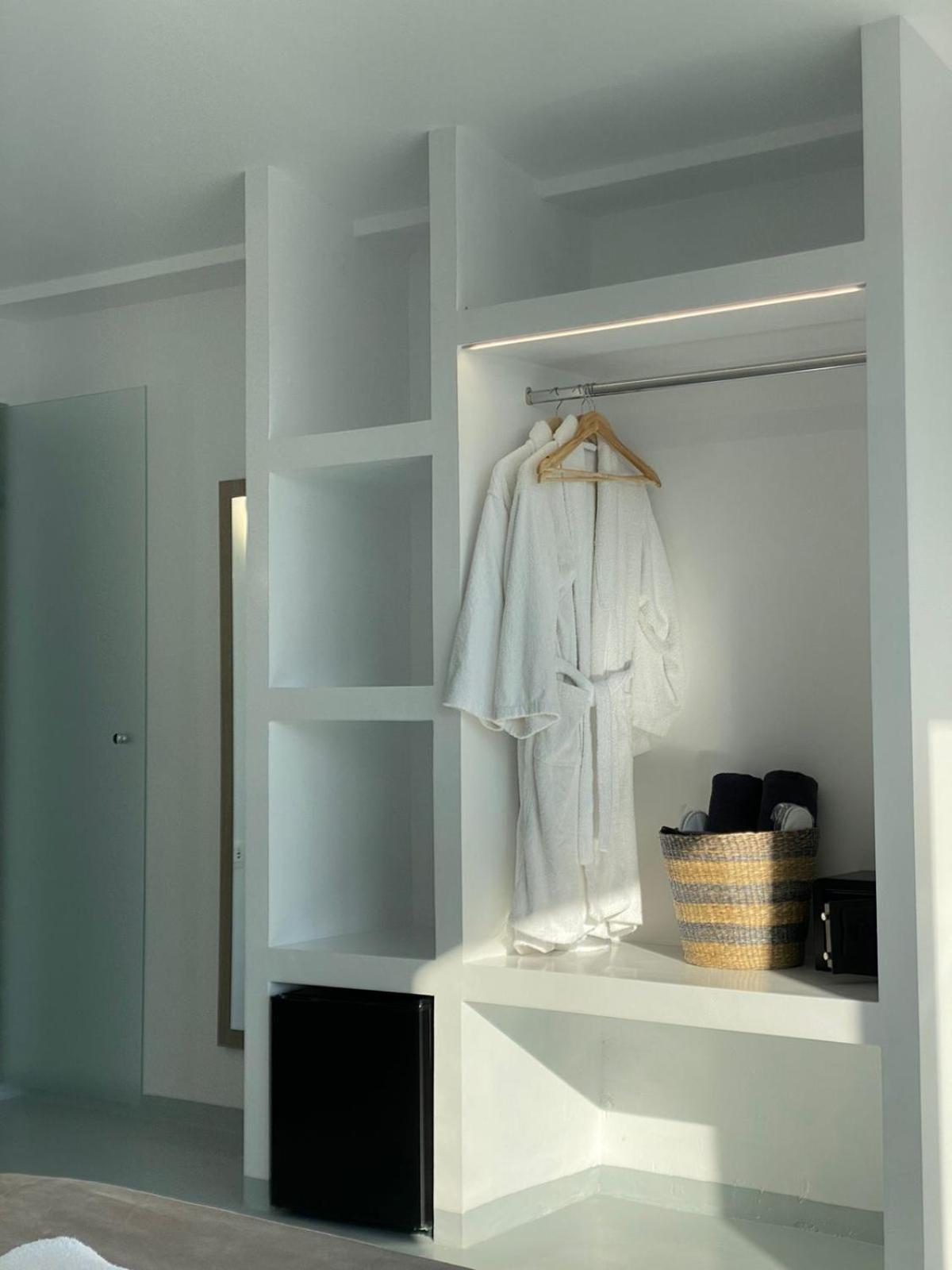 Hotel Serenita Luxury Akrotiri (Santorini)