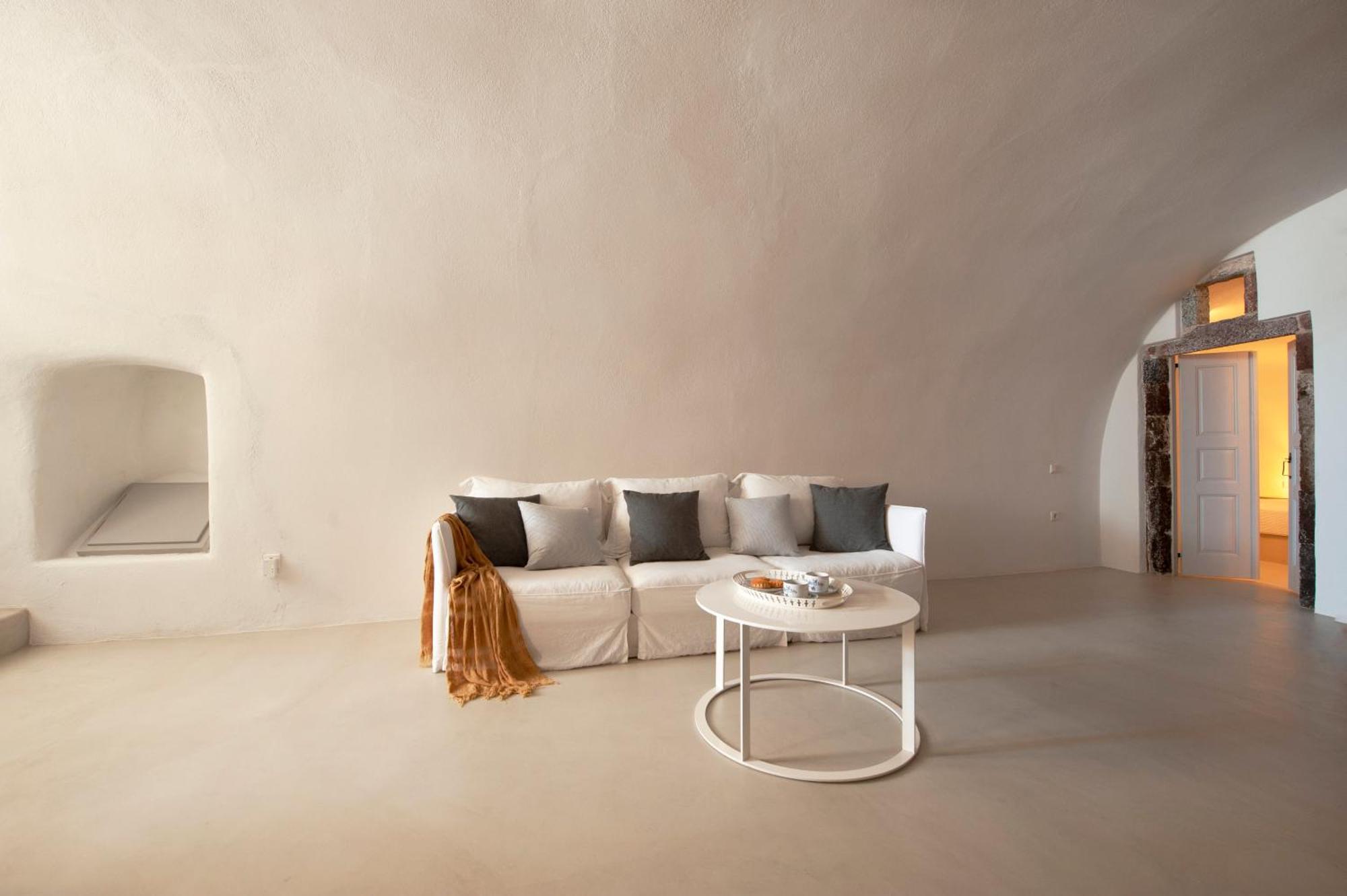 Ikia Kriton * Imerovigli (Santorini)