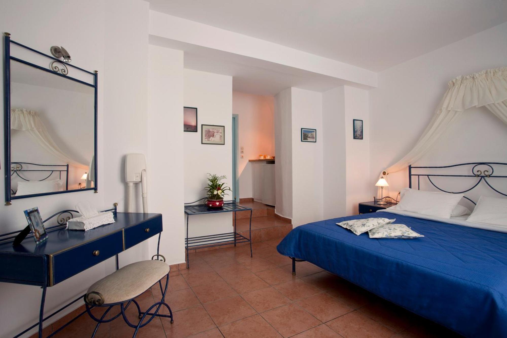 Hotel Kastro 3*