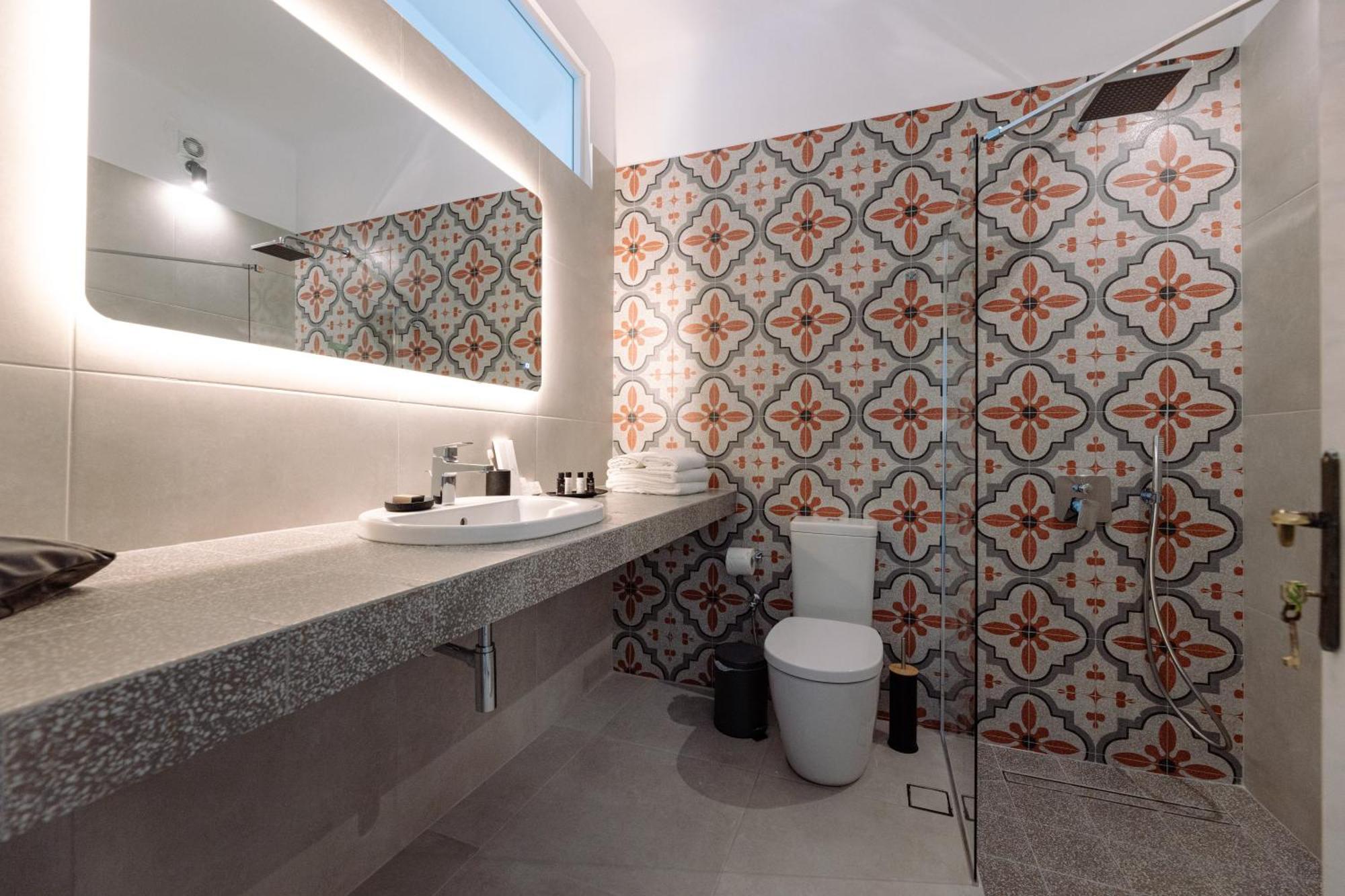 Kaminia Homes Exo Gonia