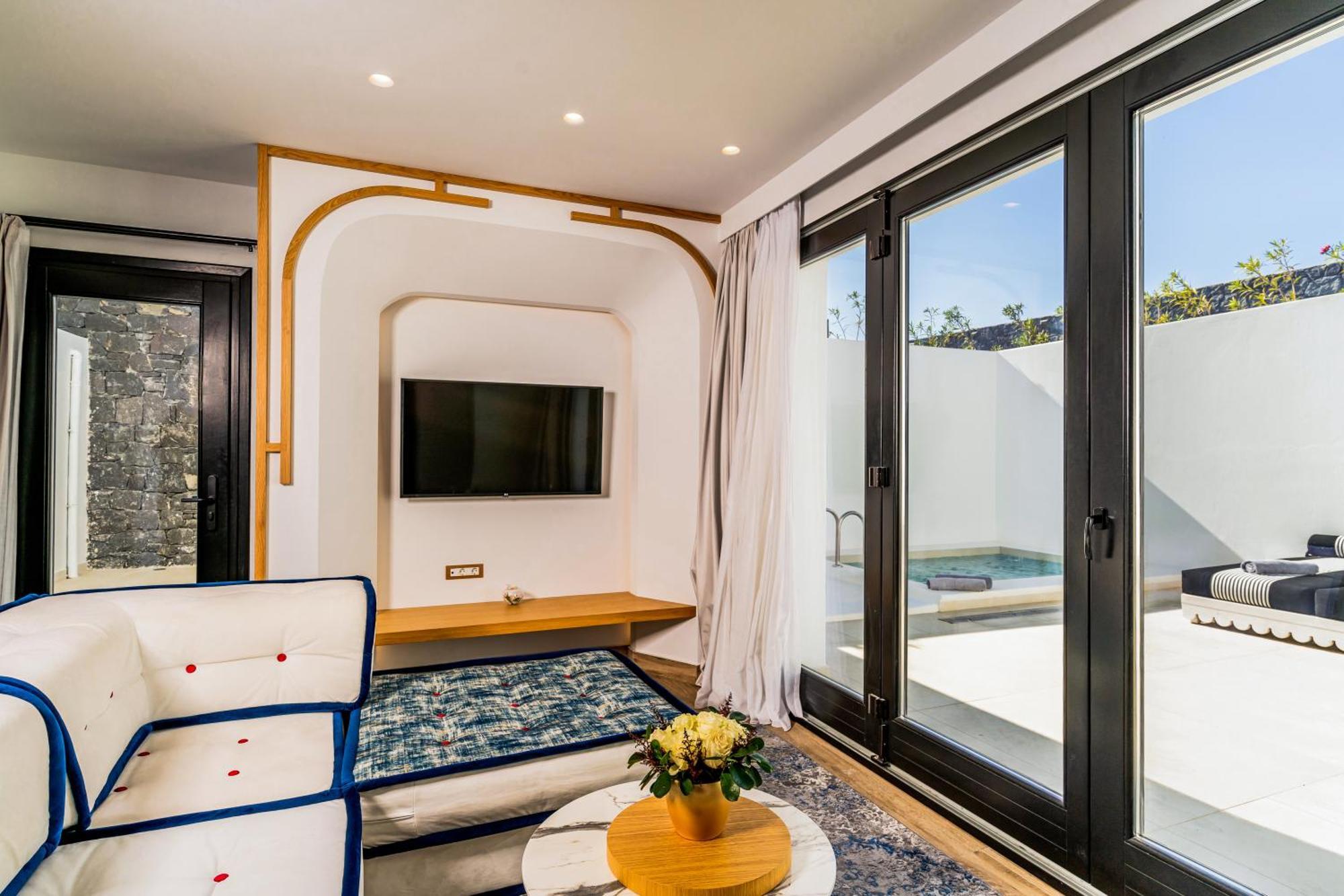 Cresanto Luxury 5*
